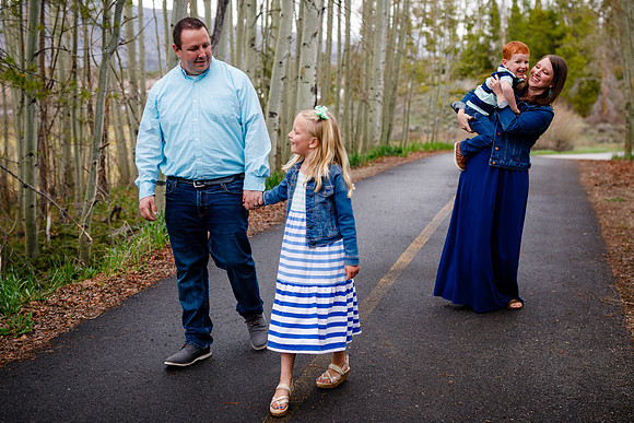 Estes_Family_Spring2019_Edited-32