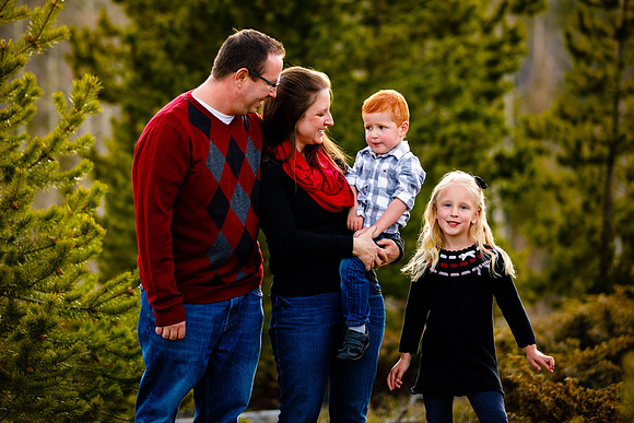 Estes_Family_2018_05-Edited-21