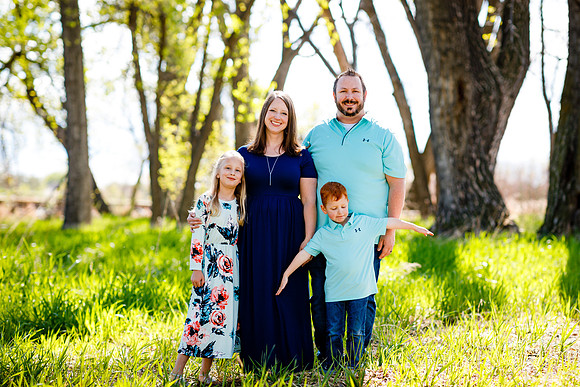 Estes_Family_May2020_Edited-74
