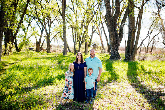 Estes_Family_May2020_Edited-76