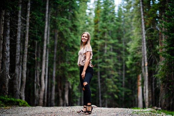 Ellie_Senior-Favs-18