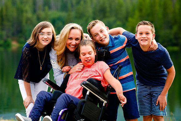 Jennifer_Olson_Family-Favs-44
