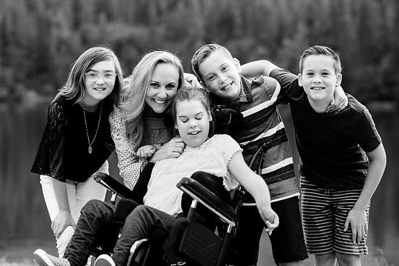 Jennifer_Olson_Family-Favs-45