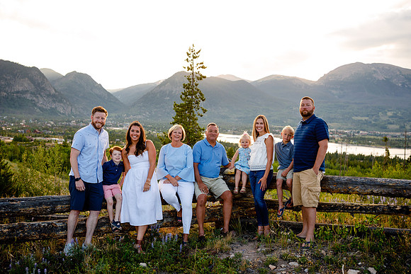 Jennie_Elsener_Family_Favs-44