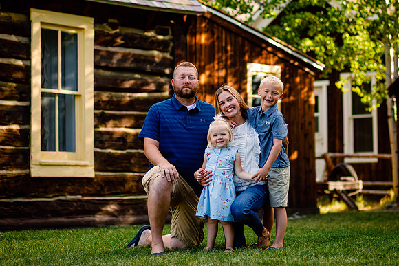 Jennie_Elsener_Family_Favs-6