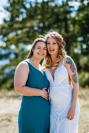 Aaron_Liz_Wdg-Group-37