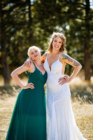Aaron_Liz_Wdg-Group-72