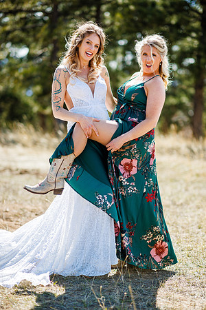 Aaron_Liz_Wdg-Group-59