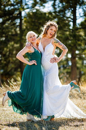 Aaron_Liz_Wdg-Group-75