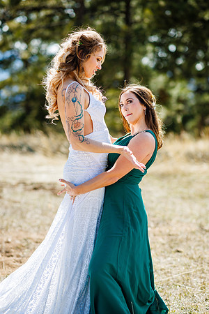 Aaron_Liz_Wdg-Group-54