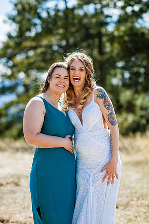 Aaron_Liz_Wdg-Group-40