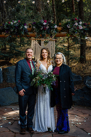 Aaron_Liz_Wdg-Group-134