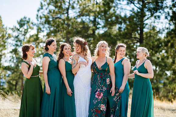 Aaron_Liz_Wdg-Group-87