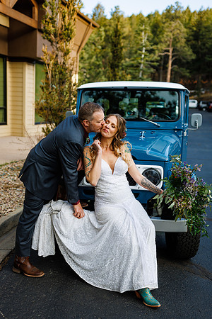 Aaron_Liz_Wdg-Favs-88