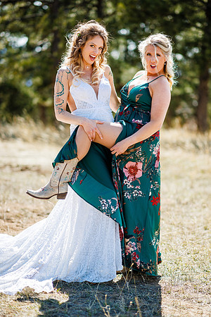 Aaron_Liz_Wdg-Group-58