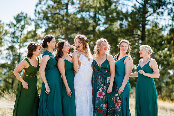 Aaron_Liz_Wdg-Group-86
