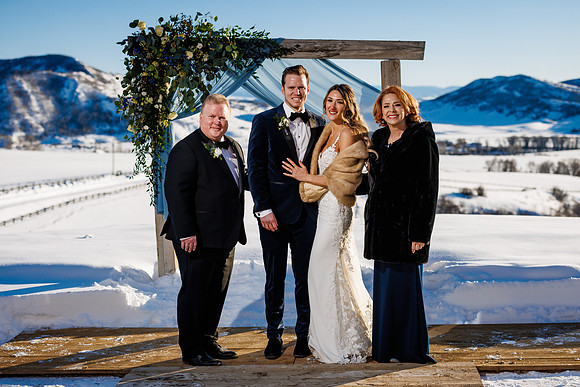 Zach_Rebecca_Wdg-Group-102