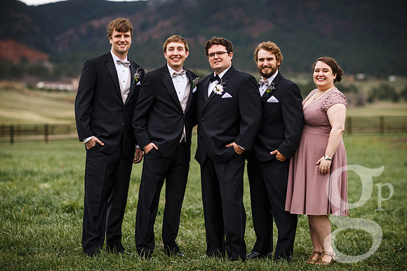 Chris_Theresa_Wdg-Group-64