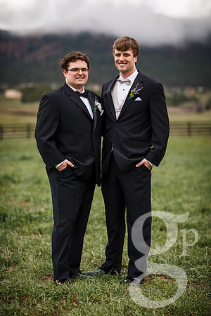 Chris_Theresa_Wdg-Group-33