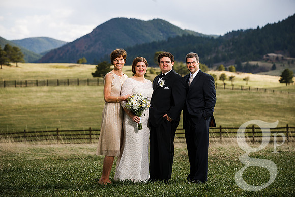 Chris_Theresa_Wdg-Group-136