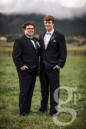 Chris_Theresa_Wdg-Group-32
