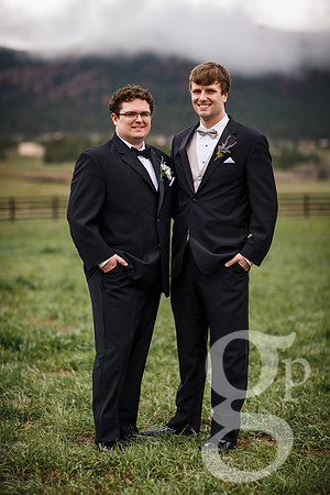 Chris_Theresa_Wdg-Group-31