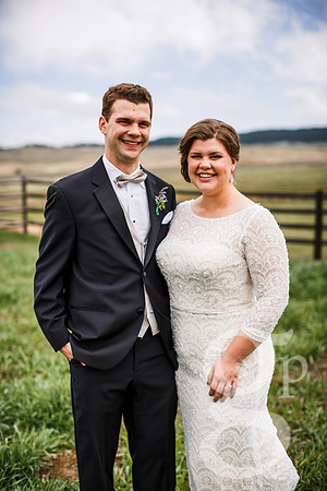 Chris_Theresa_Wdg-Group-91