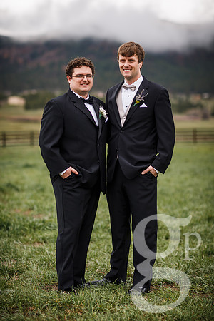 Chris_Theresa_Wdg-Group-35