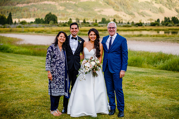 Rohan_Tanya_Wdg-Group-180