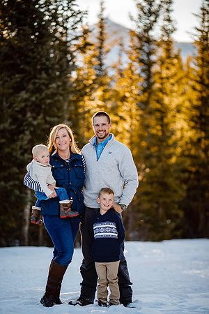 Doug_Jackie_Family_Winter2021-3