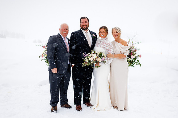 Brandon_Amanda_Wdg-group-84