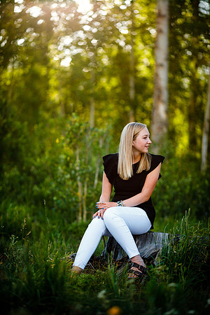 Charlotte_Senior_2020-Favs-24