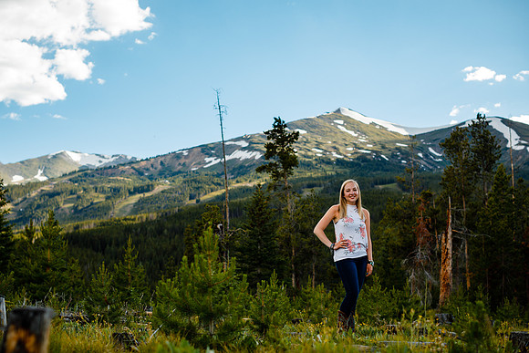 Charlotte_Senior_2020-Favs-11