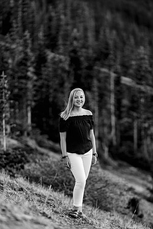 Charlotte_Senior_2020-Favs-45