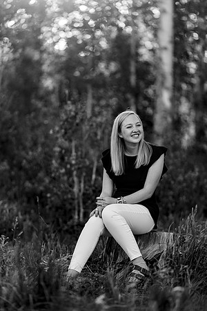 Charlotte_Senior_2020-Favs-25