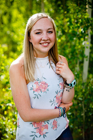 Charlotte_Senior_2020-Favs-1