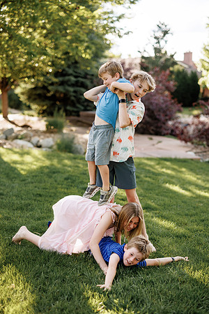 Caitlin_ExtFamily-Favs-55