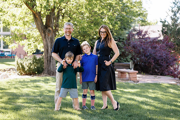 Caitlin_ExtFamily-31
