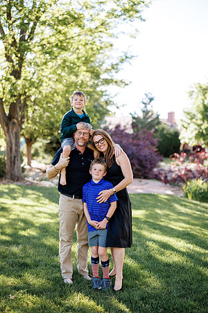 Caitlin_ExtFamily-35