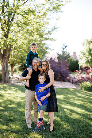 Caitlin_ExtFamily-37