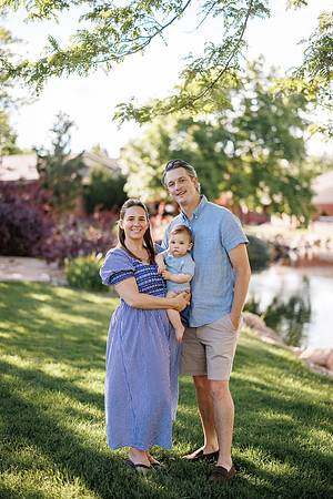 Caitlin_ExtFamily-77