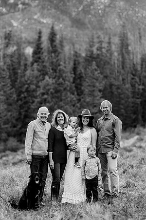 Reuss_Family_2020_Edited-41