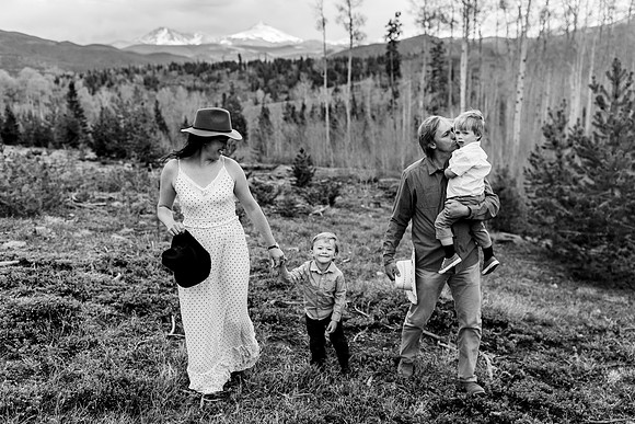 Reuss_Family_2020_Edited-93