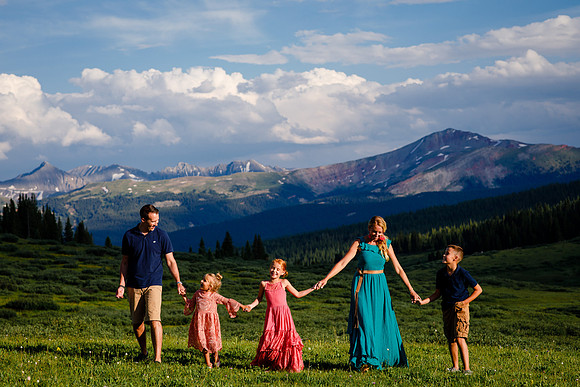Kellie_Roman_Family-Edited-140