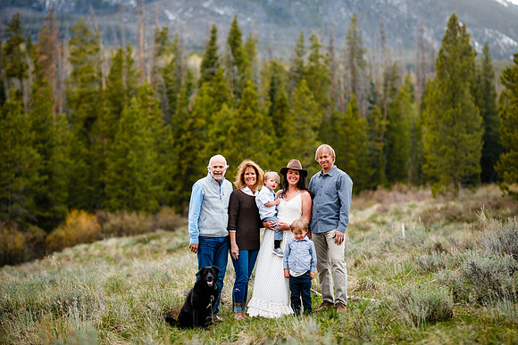 Reuss_Family_2020_Edited-37