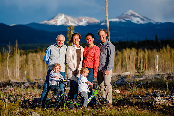 Reuss_Family_2020_Edited-121