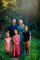 Kellie_Roman_Family-Edited-3