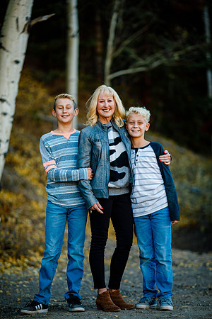Shera_Family_2020-AllEdited-53