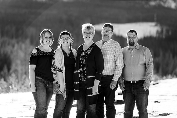 Sarah_Gallentine_ExtendedFamily-38