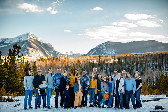 Sarah_Gallentine_ExtendedFamily-89